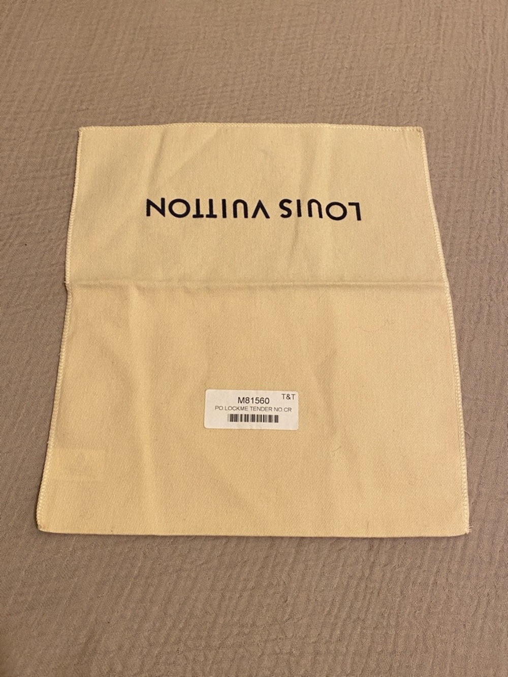 Louis Vuitton Cream Dust Pouch with Black Logo - Picture 3 of 6